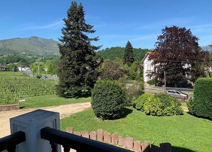 Bed & Breakfast Harriet Uhart-Cize